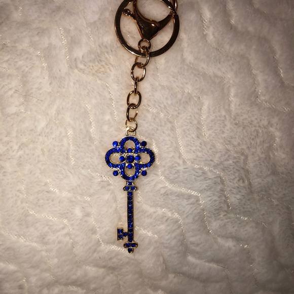 BLING  KEY BAG CHARMS NEW🔥 - Picture 7 of 11